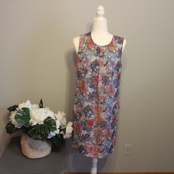 H&M Sleeveless Tunic Shift Dress - Picture 2 of 6